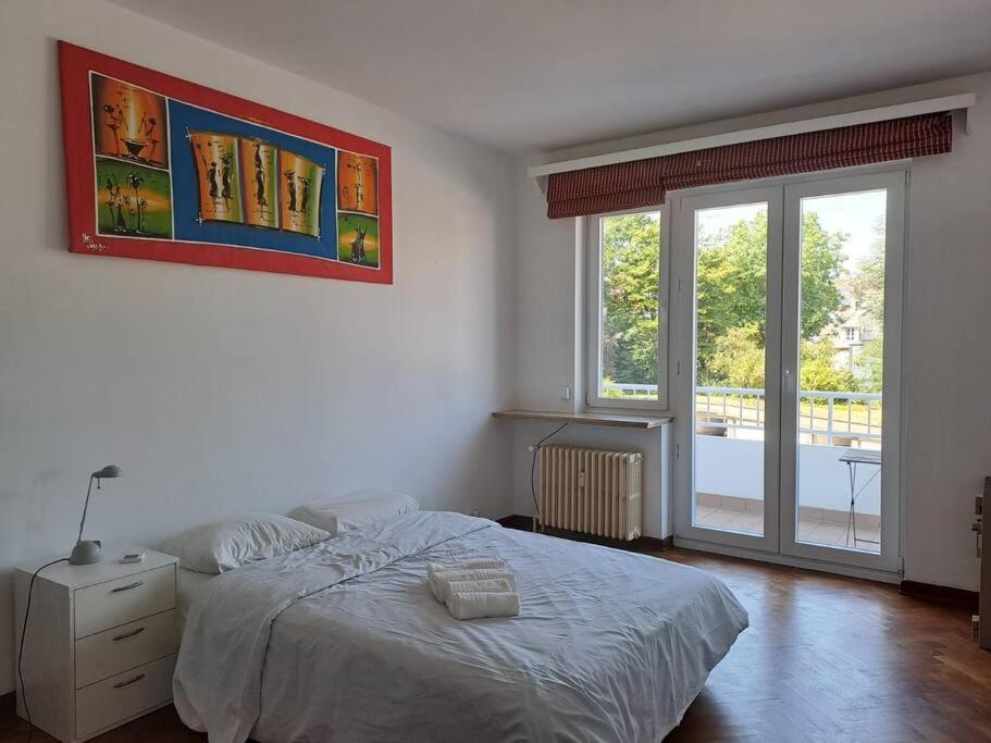 Spacious Apartment Next To Parc Du Cinquantenaire Brüksel Dış mekan fotoğraf
